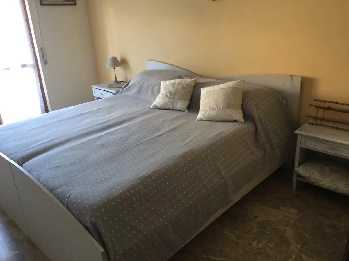 Viale Europa 91 Appartamento Pietra Ligure Italien
